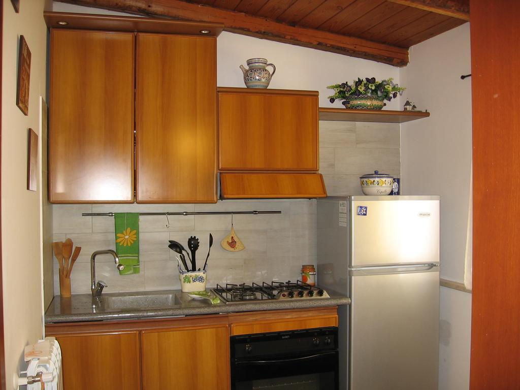 Apartamento Casa Rimar Balestrate Habitación foto